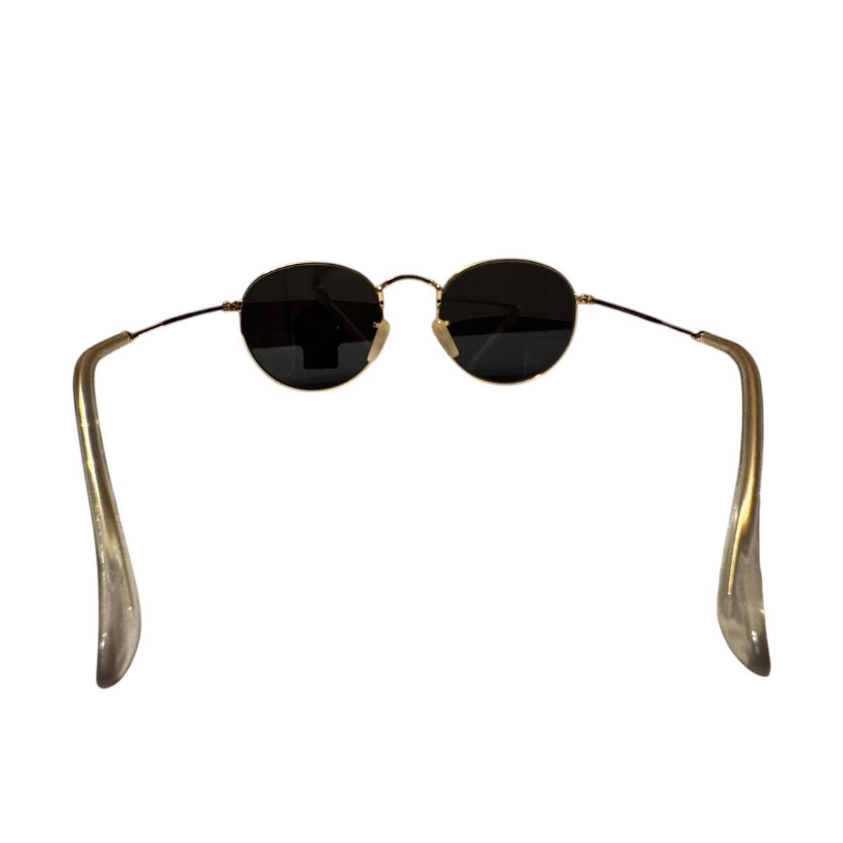 Ray-Ban RB3447 Round Metal Sunglasses – Gold Frame / Black Lenses
